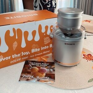 Briobite Silver Ice Cream Maker
